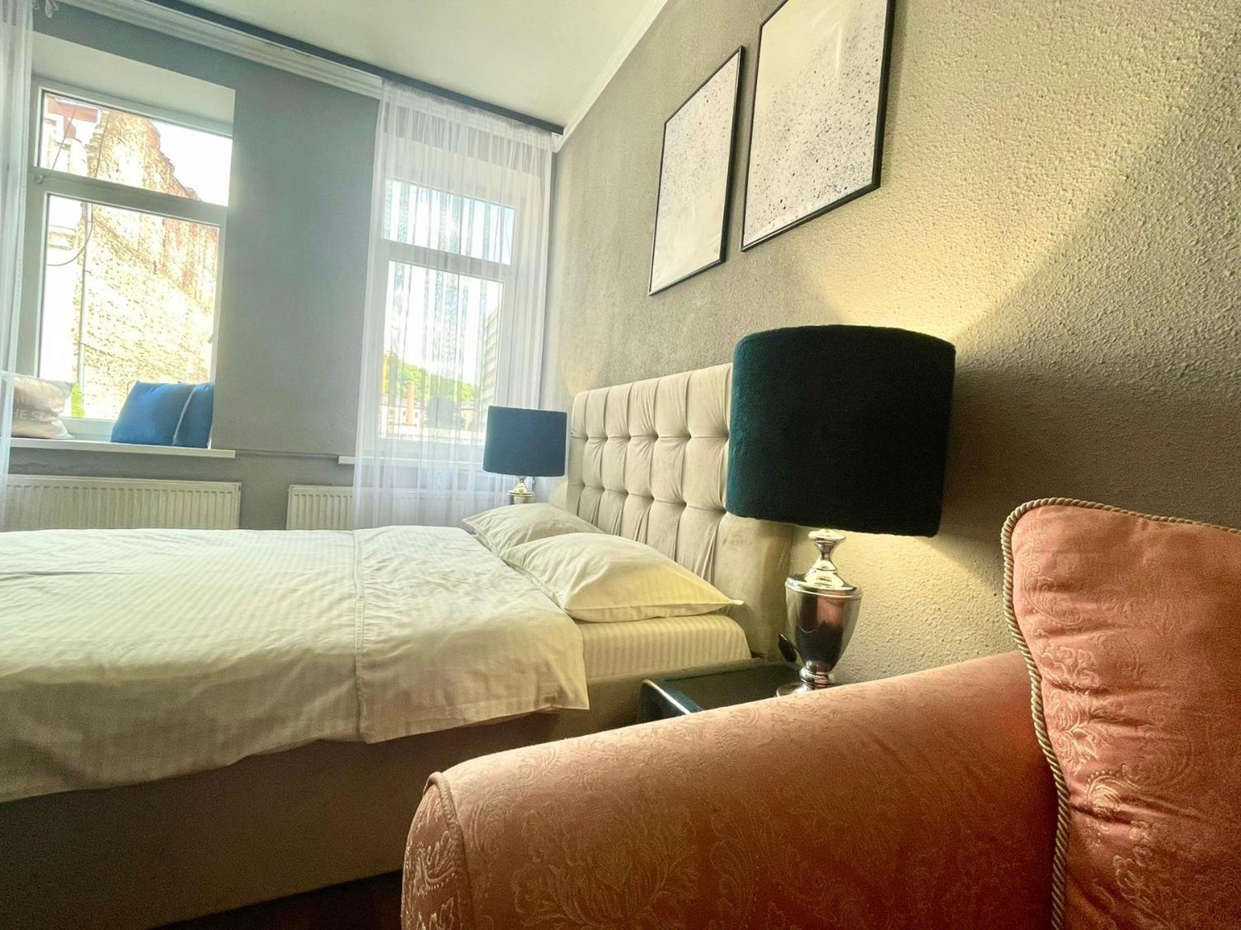 Appartamento Куліша 41, Помешкання В Центрі Біля Тц Форум Leopoli Esterno foto